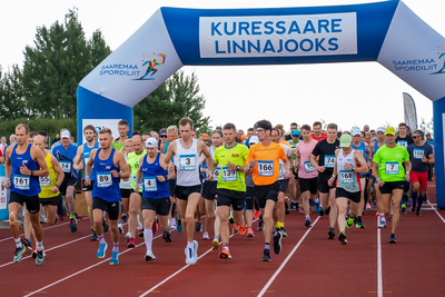 Kuressaare Linnajooksu 10 km start 2021