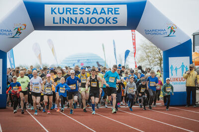 Linnajooksu 5 km start 2022