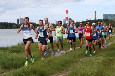 Liidrid Ülemiste järve ääres teisel km-l