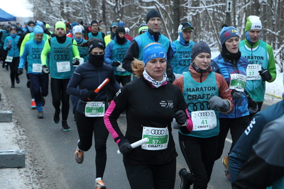 Maratonaarid ja teatemaratoni avaetapi jooksjad startisid koos