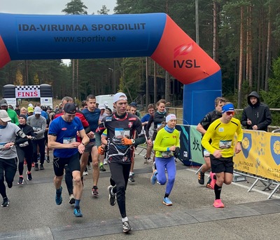 8.Alutaguse Sügisjooksul läks 10 järve looga tutvuma 86 sügisjooksjat