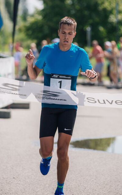 Skechers Suvejooksu võitja Rauno Laumets (foto autor: Maanus Kullamaa)