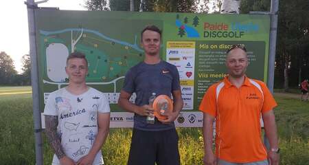 Järvamaa discgolfi seeriavõistlus on jõudnud poole peale