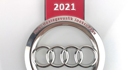 Audi rõngastest inspireeritud medal ootab heategevusliku jooksupäeva lõpetajaid